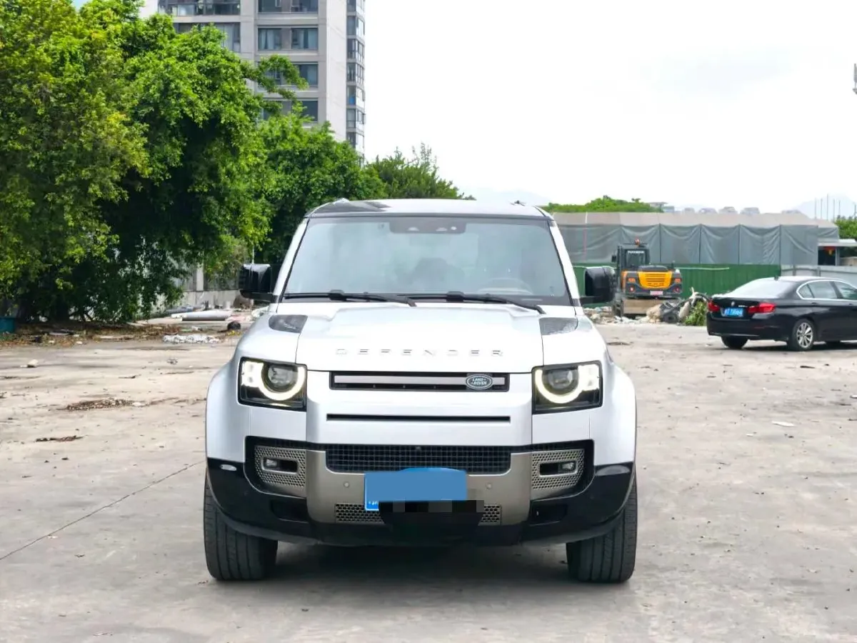 2024 Land Rover Defender 3.0T 400HP L6 8AT,autocango,china used car exporter,china ev exporter,chinese used car exporter,chinese used ev exporter