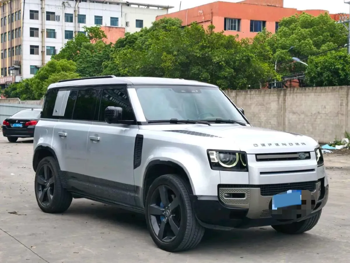 2024 Land Rover Defender 3.0T 400HP L6 8AT,autocango,china used car exporter,china ev exporter,chinese used car exporter,chinese used ev exporter