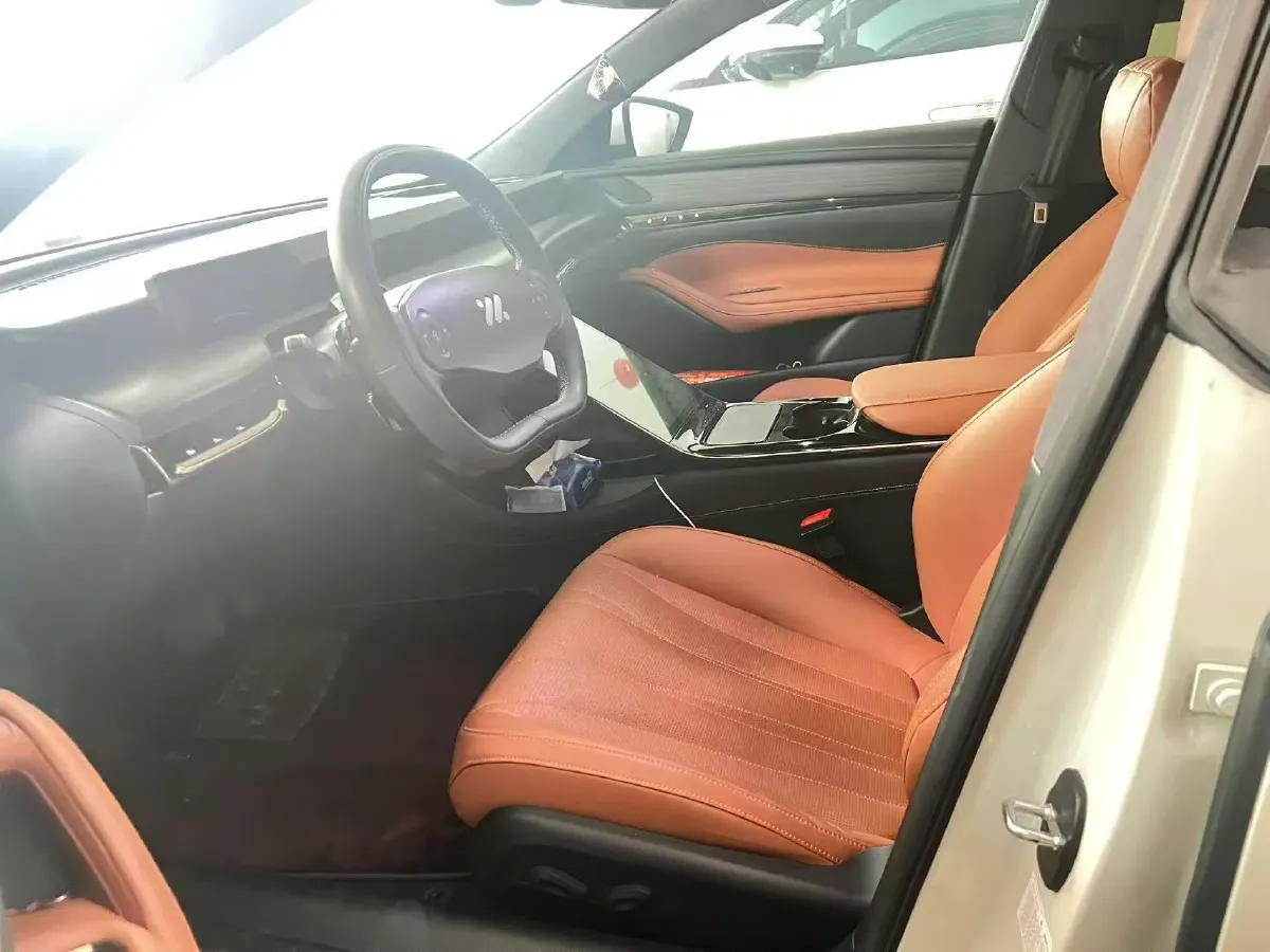 2022 IM L7 BEV 90KWH,autocango,china used car exporter,china ev exporter,chinese used car exporter,chinese used ev exporter