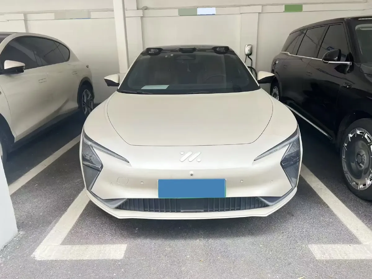 2022 IM L7 BEV 90KWH,autocango,china used car exporter,china ev exporter,chinese used car exporter,chinese used ev exporter