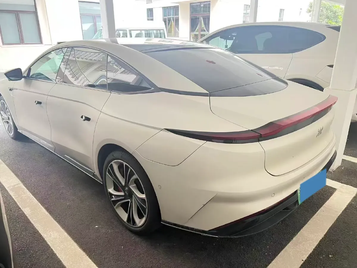 2022 IM L7 BEV 90KWH,autocango,china used car exporter,china ev exporter,chinese used car exporter,chinese used ev exporter