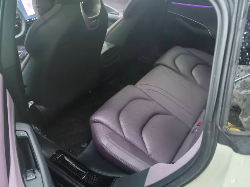 2024 MI SU7 BEV 94.3KWH,autocango,china used car exporter,china ev exporter,chinese used car exporter,chinese used ev exporter