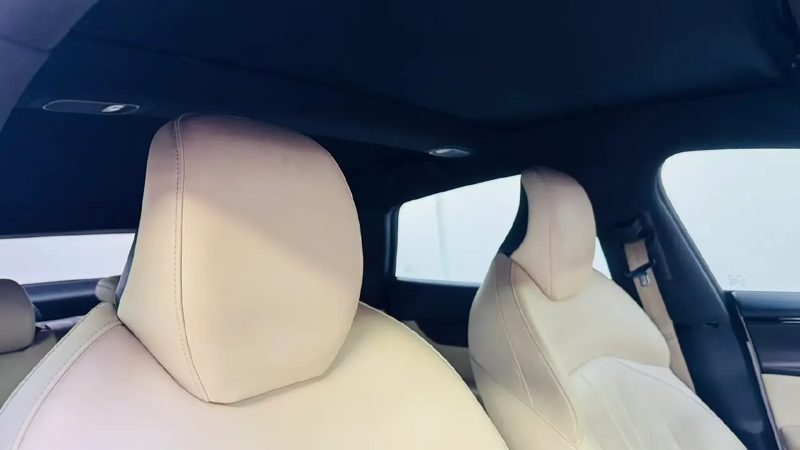 2021 Iveco OuSheng 3.0T 180HP L4 8AT,autocango,china used car exporter,china ev exporter,chinese used car exporter,chinese used ev exporter
