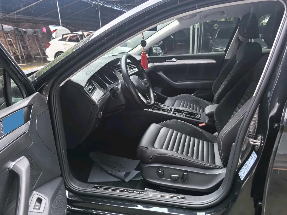 2019 Citroen C6 1.6T 170HP L4 6AT,autocango,china used car exporter,china ev exporter,chinese used car exporter,chinese used ev exporter
