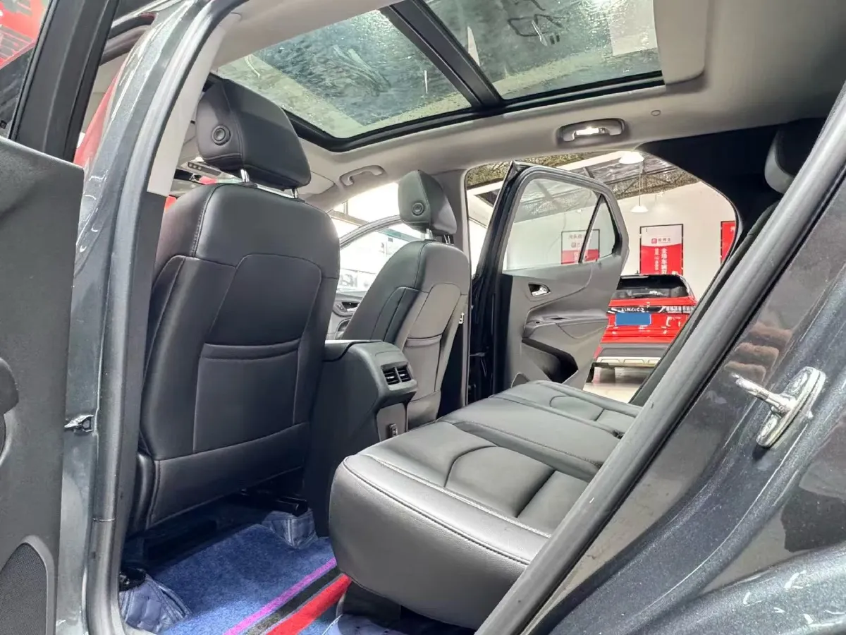 2018 Chevrolet Equinox 1.5T 180HP L4 6AT,autocango,china used car exporter,china ev exporter,chinese used car exporter,chinese used ev exporter