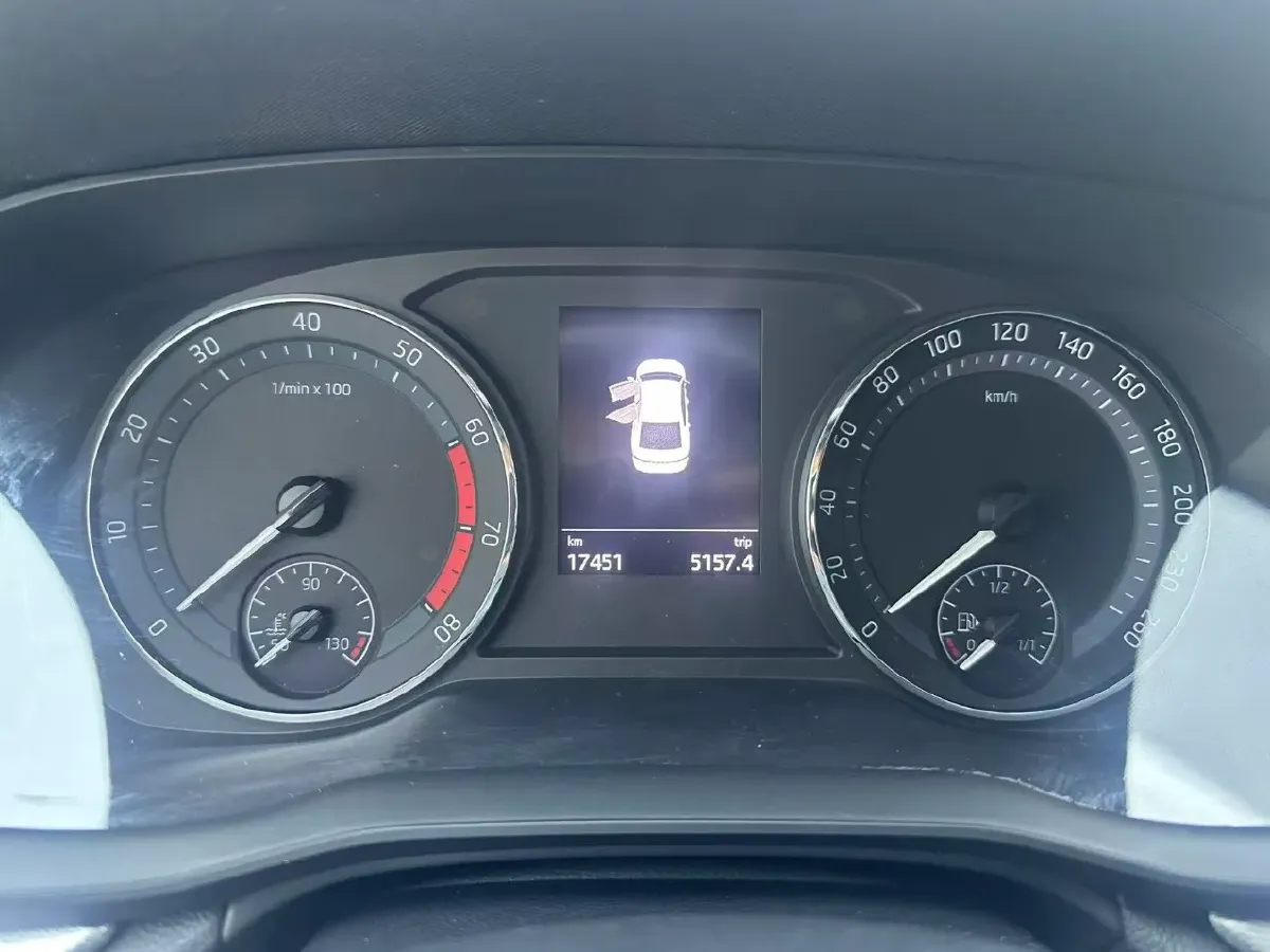2023 Skoda Octavia 1.4T 150HP L4 7DCT,autocango,china used car exporter,china ev exporter,chinese used car exporter,chinese used ev exporter