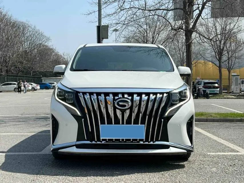 2021 GAC Trumpchi M8 2.0T 252HP L4 8AT,autocango,china used car exporter,china ev exporter,chinese used car exporter,chinese used ev exporter