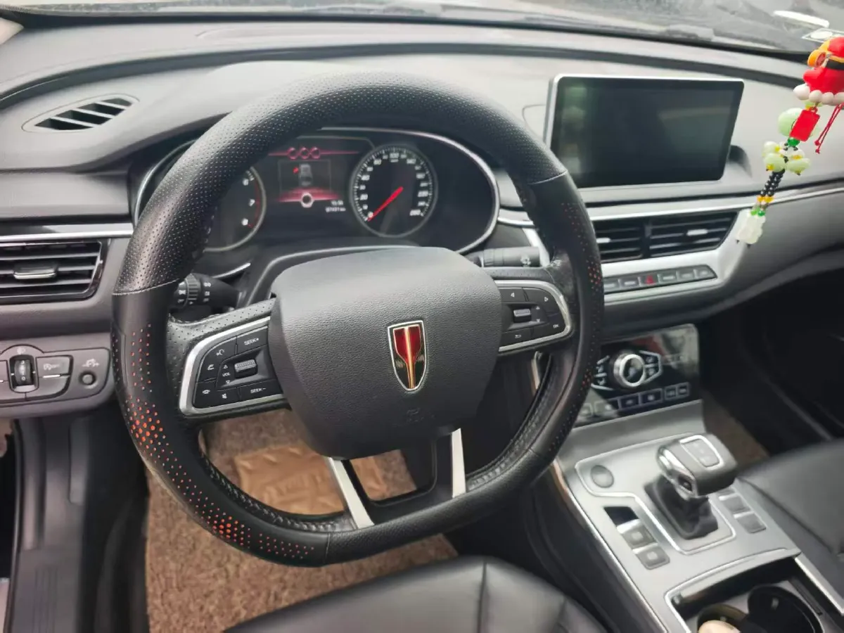 2020 HongQi H5 1.5T 169HP L4 7DCT,autocango,china used car exporter,china ev exporter,chinese used car exporter,chinese used ev exporter