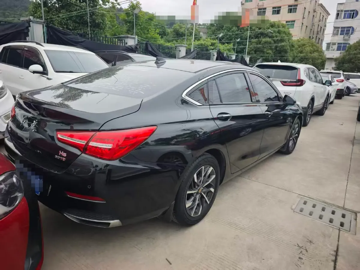 2020 HongQi H5 1.5T 169HP L4 7DCT,autocango,china used car exporter,china ev exporter,chinese used car exporter,chinese used ev exporter