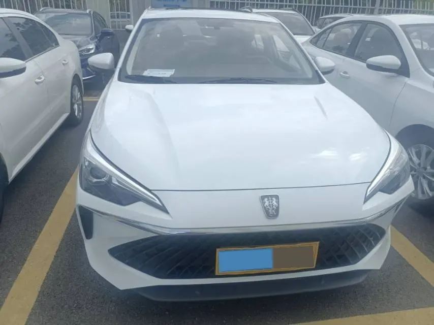 2023 Roewe i5 1.5L 129HP L4 CVT,autocango,china used car exporter,china ev exporter,chinese used car exporter,chinese used ev exporter