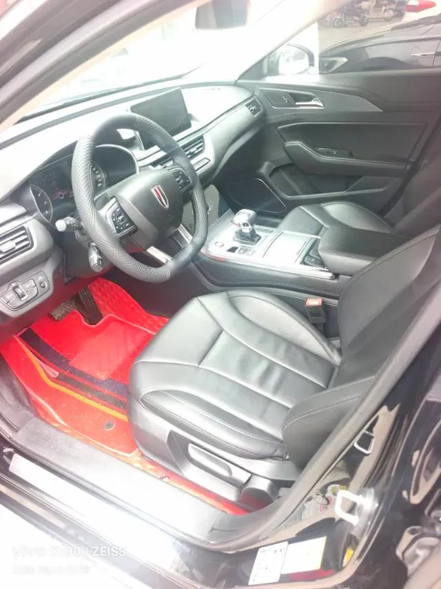 2022 HongQi H5 1.5T 169HP L4 7DCT,autocango,china used car exporter,china ev exporter,chinese used car exporter,chinese used ev exporter