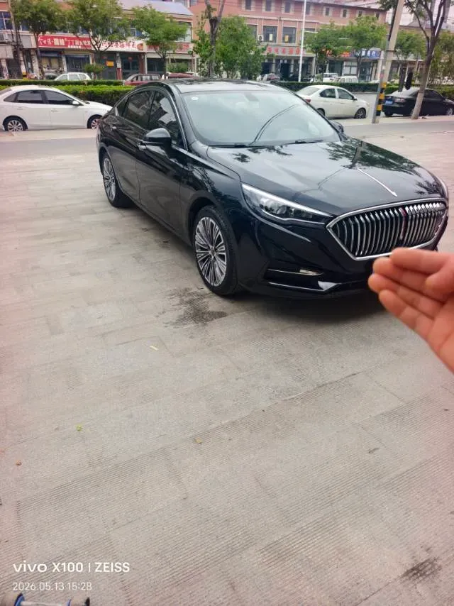 2022 HongQi H5 1.5T 169HP L4 7DCT,autocango,china used car exporter,china ev exporter,chinese used car exporter,chinese used ev exporter