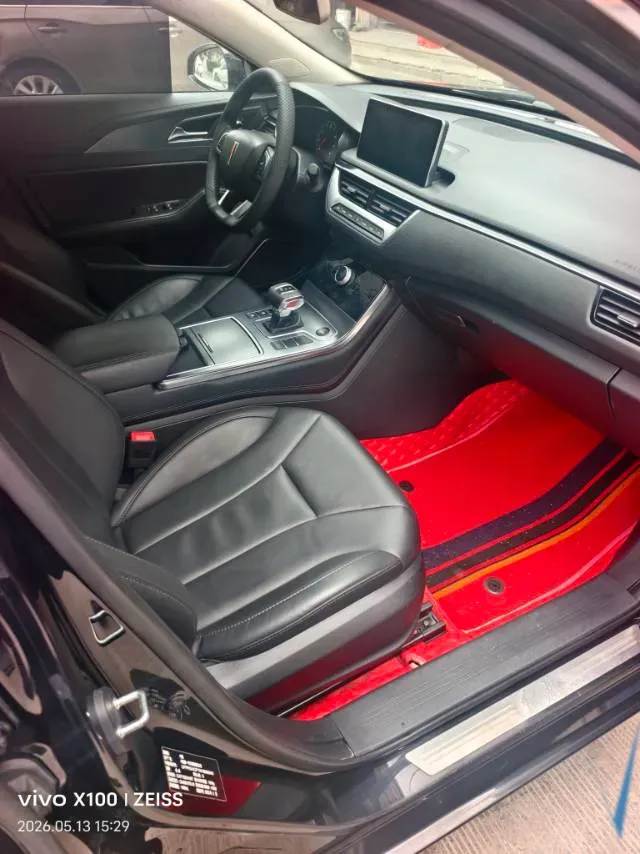2022 HongQi H5 1.5T 169HP L4 7DCT,autocango,china used car exporter,china ev exporter,chinese used car exporter,chinese used ev exporter