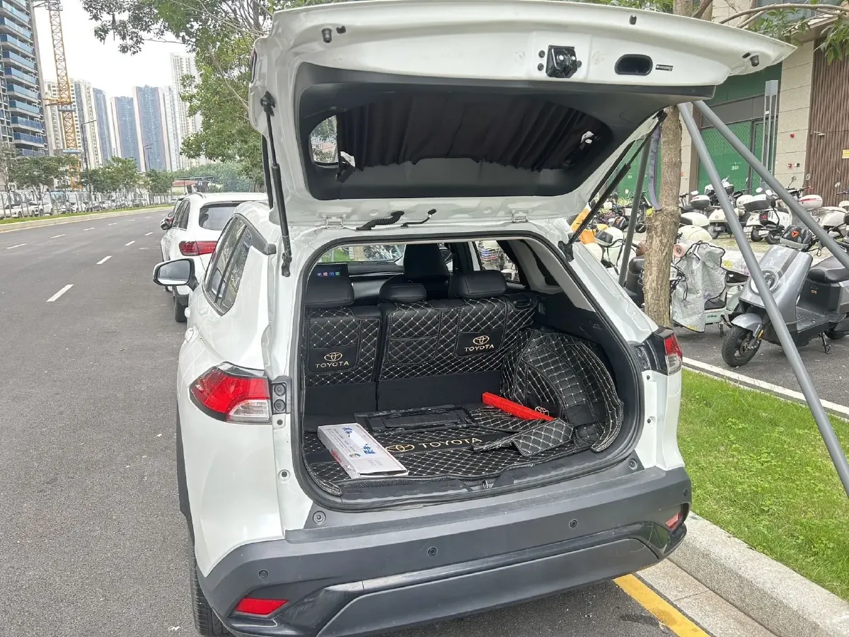 2022 Toyota Frontlander 2.0L 171HP L4 CVT,autocango,china used car exporter,china ev exporter,chinese used car exporter,chinese used ev exporter
