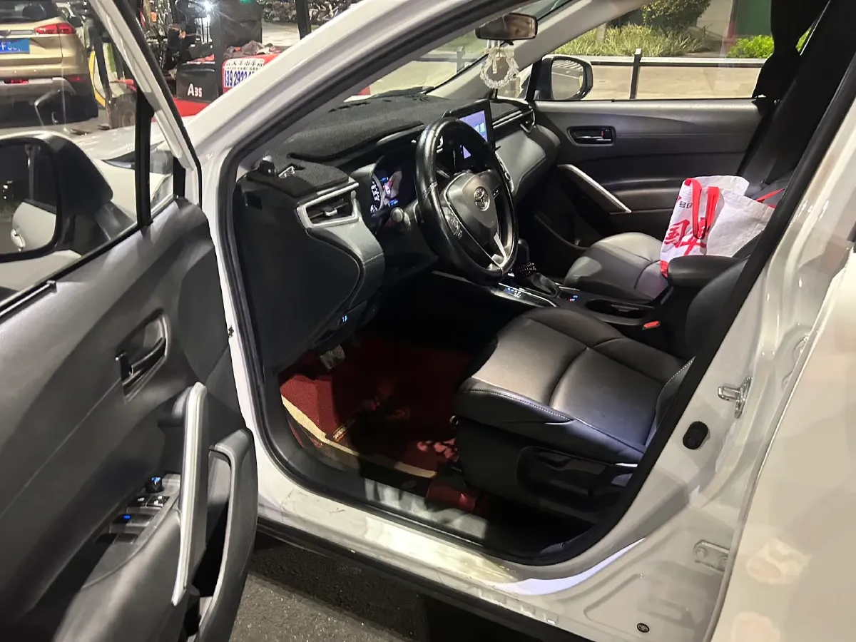 2022 Toyota Frontlander 2.0L 171HP L4 CVT,autocango,china used car exporter,china ev exporter,chinese used car exporter,chinese used ev exporter