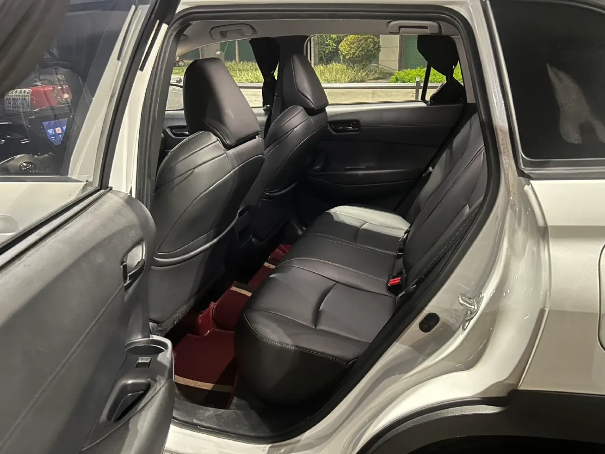 2022 Toyota Frontlander 2.0L 171HP L4 CVT,autocango,china used car exporter,china ev exporter,chinese used car exporter,chinese used ev exporter