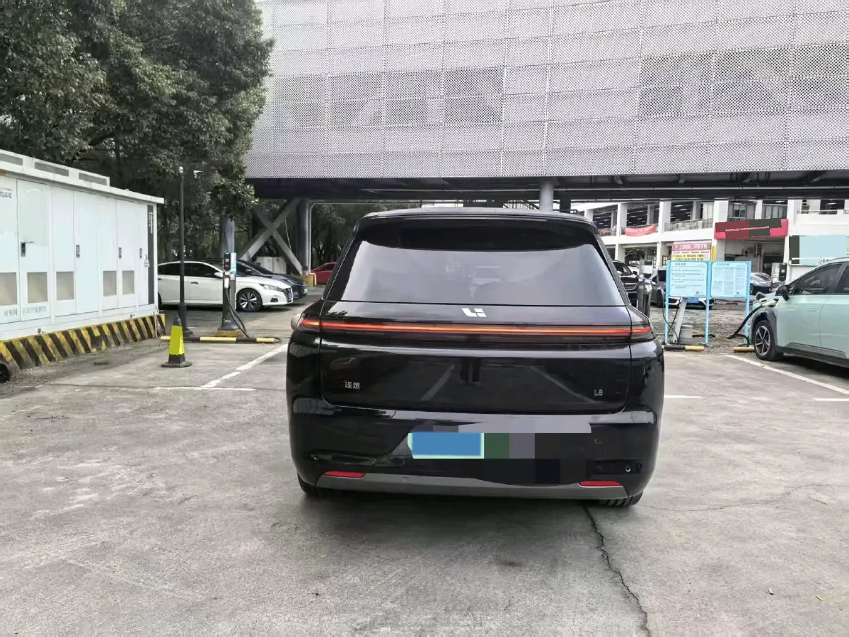 2024 Ford Bronco 2.3T 275HP L4 10AT,autocango,china used car exporter,china ev exporter,chinese used car exporter,chinese used ev exporter