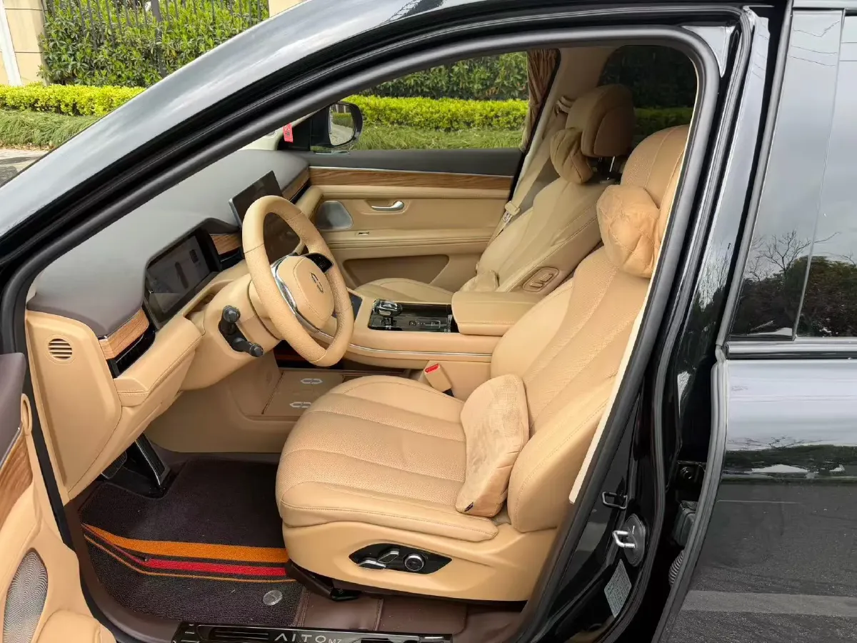 2024 AITO AITO M7 1.5T 152HP L4 REEV 38.5KWH,autocango,china used car exporter,china ev exporter,chinese used car exporter,chinese used ev exporter