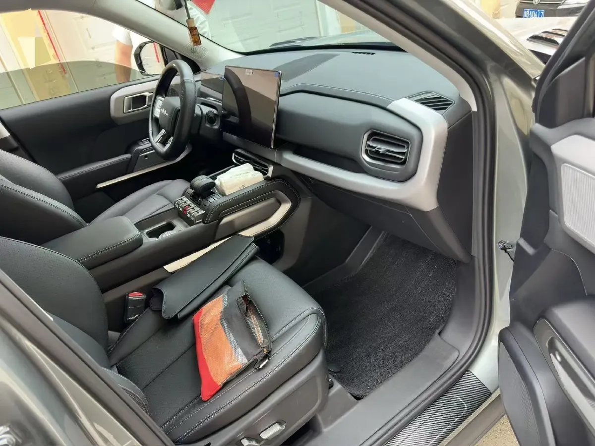 2025 FangChengBao Tai 3 BEV,autocango,china used car exporter,china ev exporter,chinese used car exporter,chinese used ev exporter