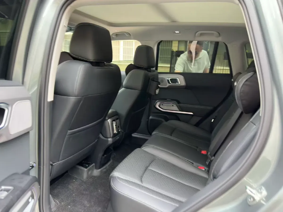 2025 FangChengBao Tai 3 BEV,autocango,china used car exporter,china ev exporter,chinese used car exporter,chinese used ev exporter