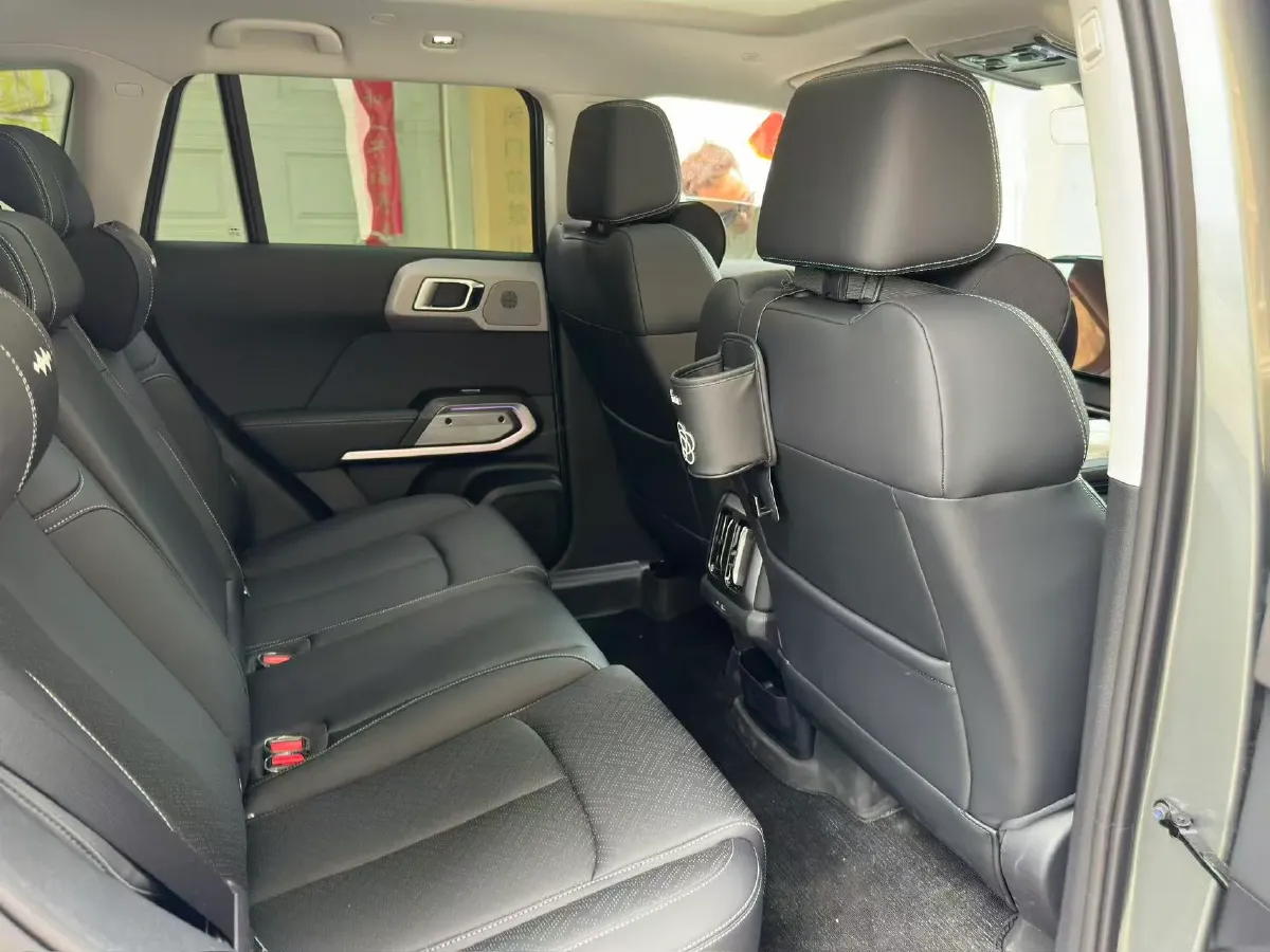 2025 FangChengBao Tai 3 BEV,autocango,china used car exporter,china ev exporter,chinese used car exporter,chinese used ev exporter