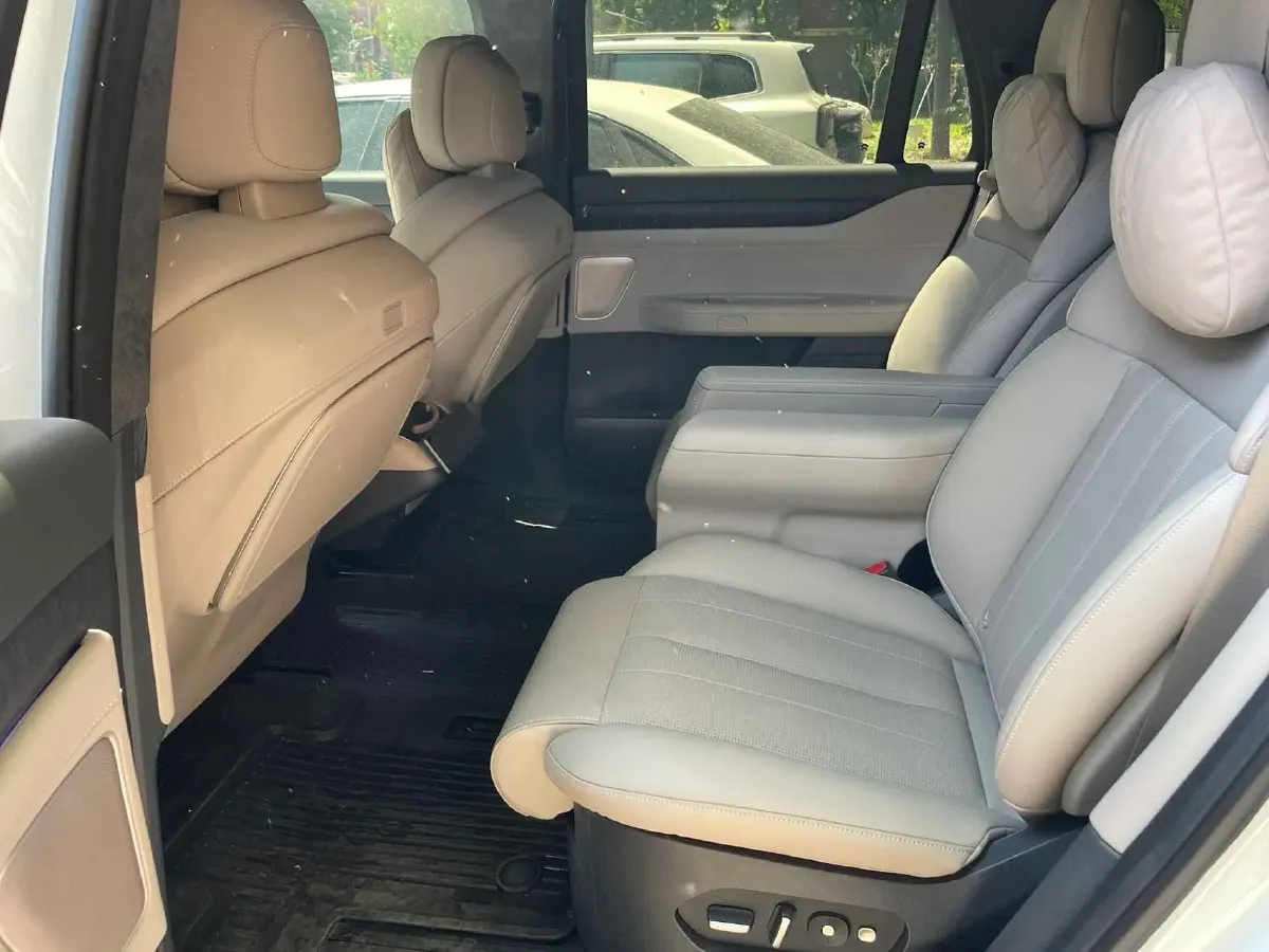 2024 NIO ES8 BEV 75KWH,autocango,china used car exporter,china ev exporter,chinese used car exporter,chinese used ev exporter