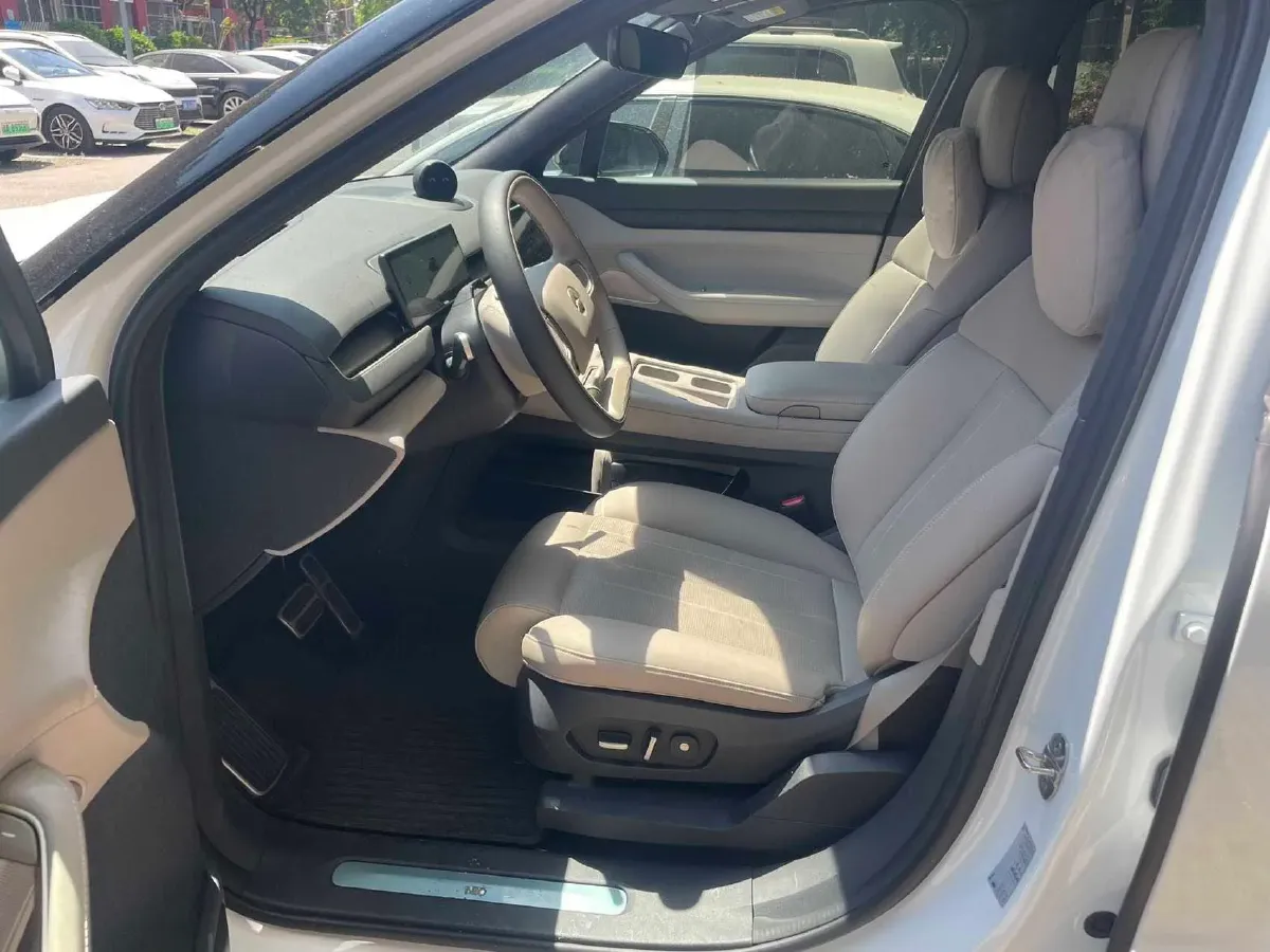 2024 NIO ES8 BEV 75KWH,autocango,china used car exporter,china ev exporter,chinese used car exporter,chinese used ev exporter