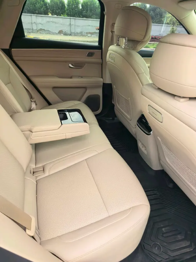 2024 AITO AITO M5 BEV 83KWH,autocango,china used car exporter,china ev exporter,chinese used car exporter,chinese used ev exporter