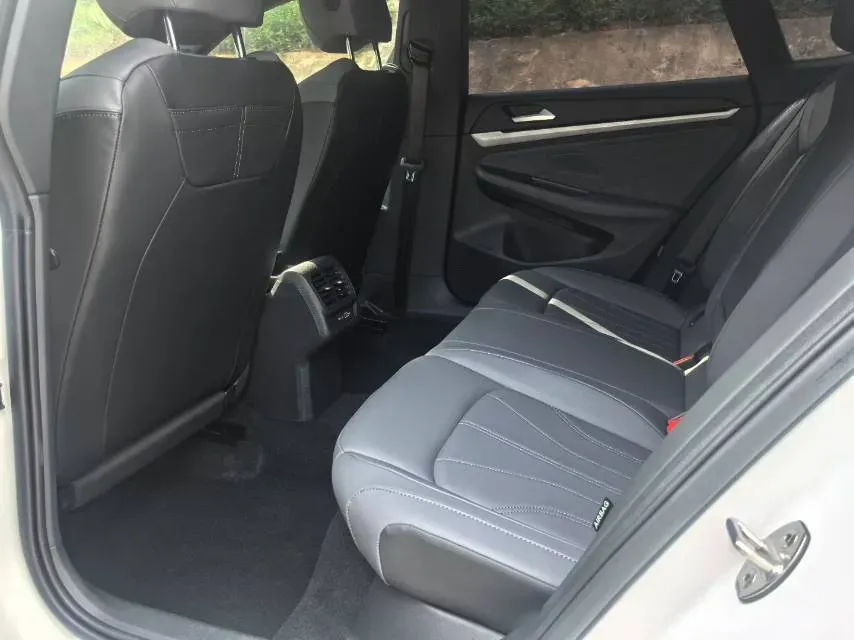2026 Volkswagen Lamando 1.5T 160HP L4 7DCT,autocango,china used car exporter,china ev exporter,chinese used car exporter,chinese used ev exporter