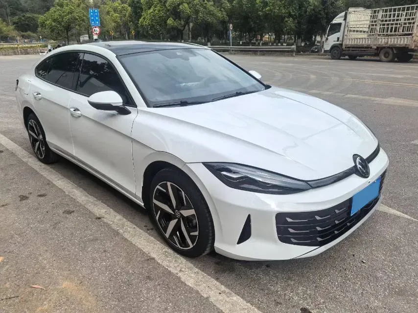 2026 Volkswagen Lamando 1.5T 160HP L4 7DCT,autocango,china used car exporter,china ev exporter,chinese used car exporter,chinese used ev exporter