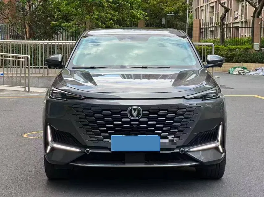 2021 ChangAn UNI-K 2.0T 233HP L4 8AT,autocango,china used car exporter,china ev exporter,chinese used car exporter,chinese used ev exporter
