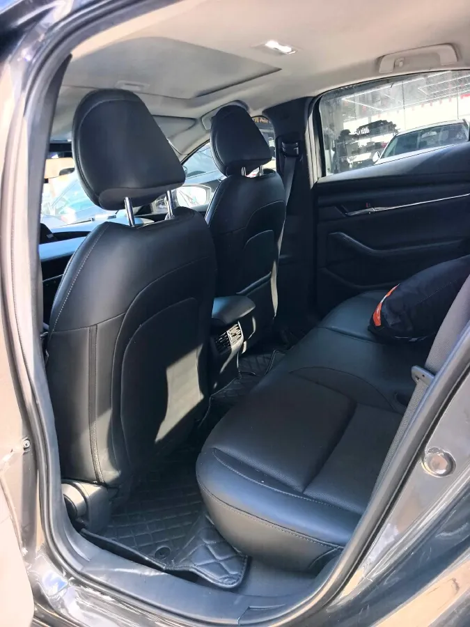 2022 Mazda 3 Axela 2.0L 158HP L4 6AT,autocango,china used car exporter,china ev exporter,chinese used car exporter,chinese used ev exporter