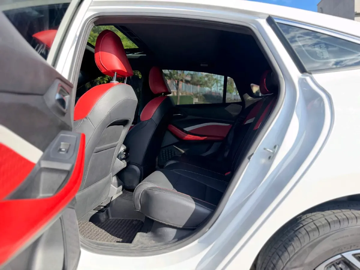 2023 MG 5 1.5L 129HP L4 CVT,autocango,china used car exporter,china ev exporter,chinese used car exporter,chinese used ev exporter