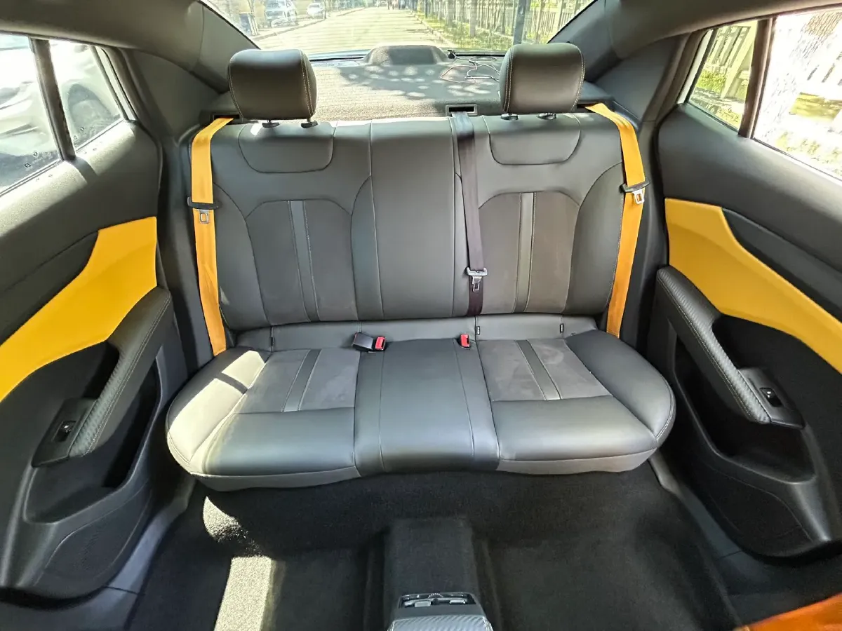 2023 DongFeng Aeolus YiXuan 1.5T 197HP L4 6DCT,autocango,china used car exporter,china ev exporter,chinese used car exporter,chinese used ev exporter