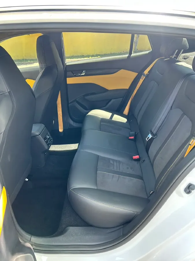 2023 DongFeng Aeolus YiXuan 1.5T 197HP L4 6DCT,autocango,china used car exporter,china ev exporter,chinese used car exporter,chinese used ev exporter