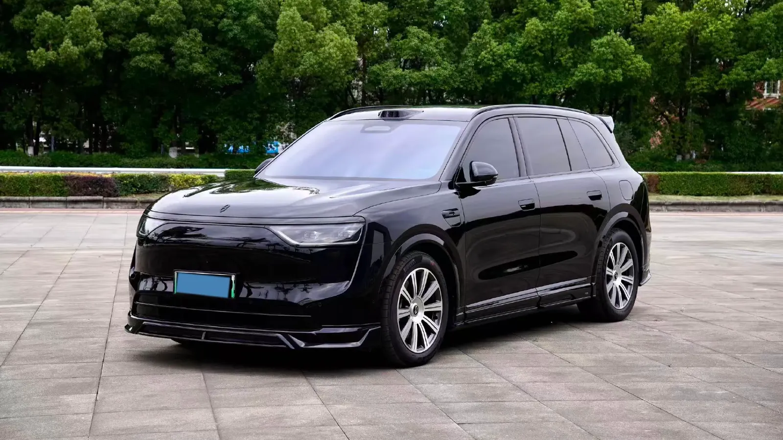 2025 AITO AITO M8 REEV 160HP REEV 53.4KWH,autocango,china used car exporter,china ev exporter,chinese used car exporter,chinese used ev exporter