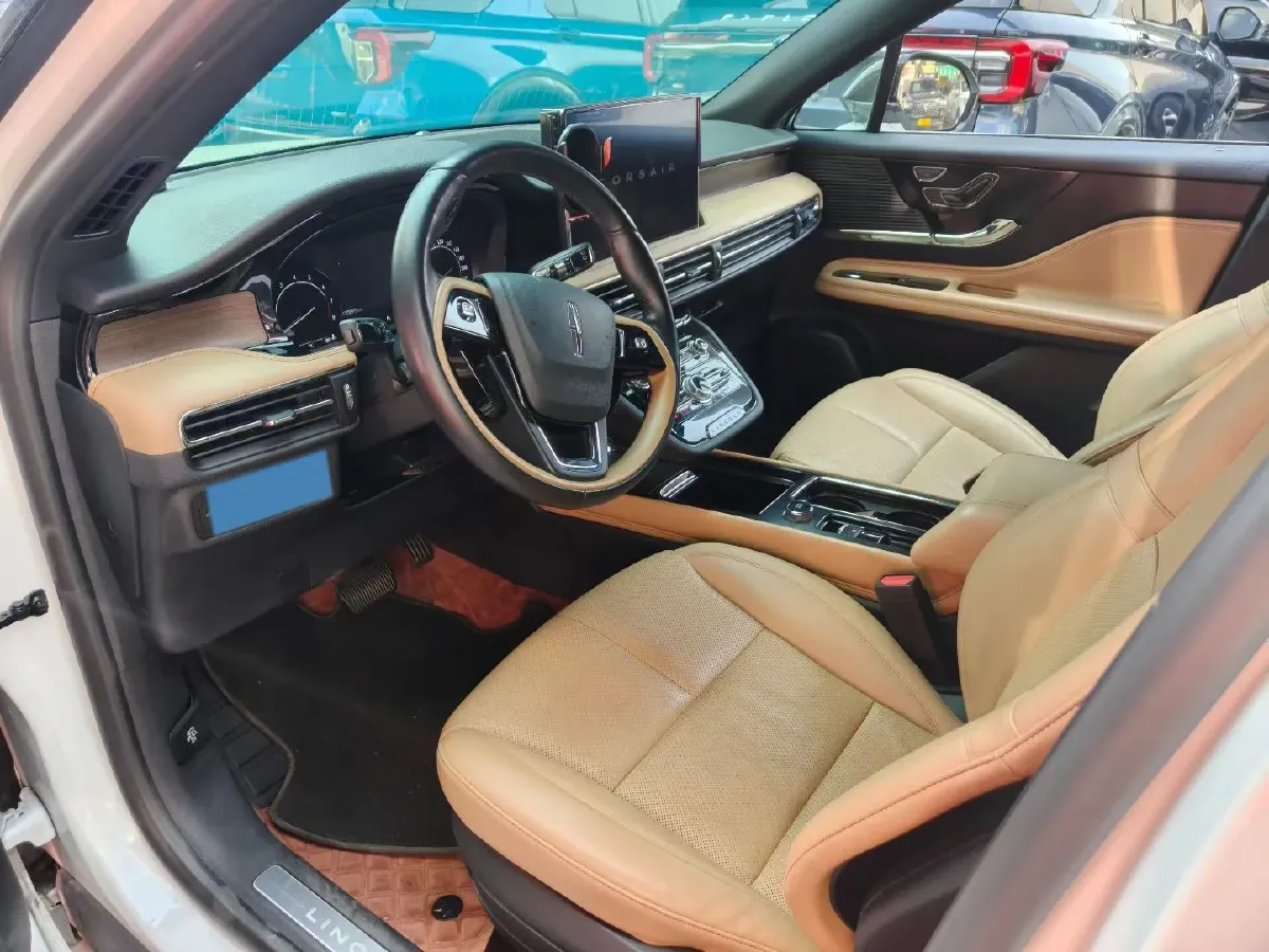 2021 Lincoln Corsair 2.0T 245HP L4 8AT,autocango,china used car exporter,china ev exporter,chinese used car exporter,chinese used ev exporter