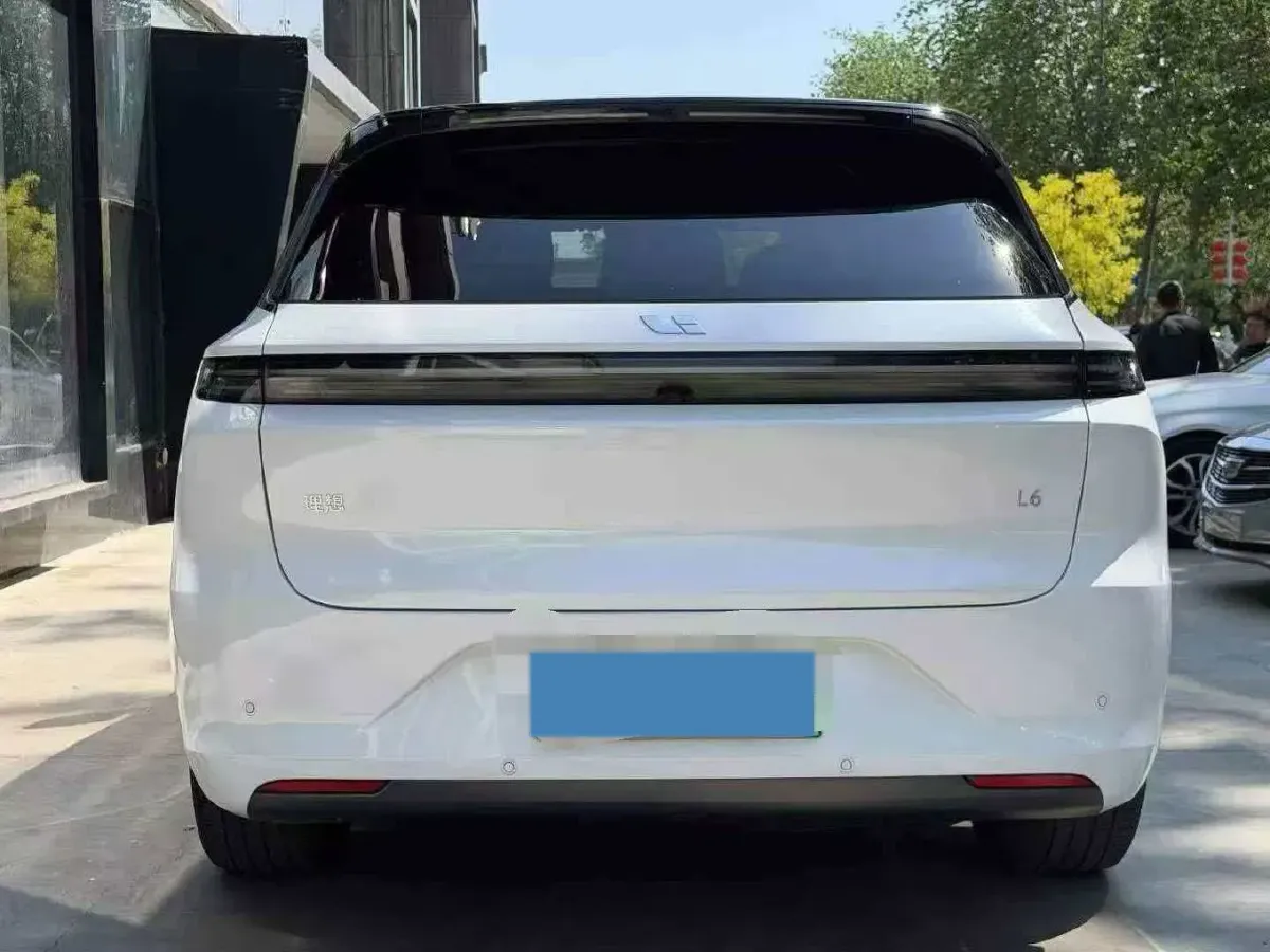 2024 Li L6 Range Extended 154HP L4 REEV 36.8KWH,autocango,china used car exporter,china ev exporter,chinese used car exporter,chinese used ev exporter