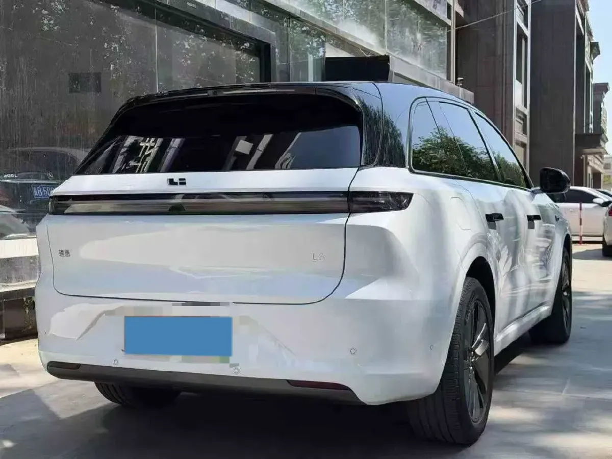 2024 Li L6 Range Extended 154HP L4 REEV 36.8KWH,autocango,china used car exporter,china ev exporter,chinese used car exporter,chinese used ev exporter