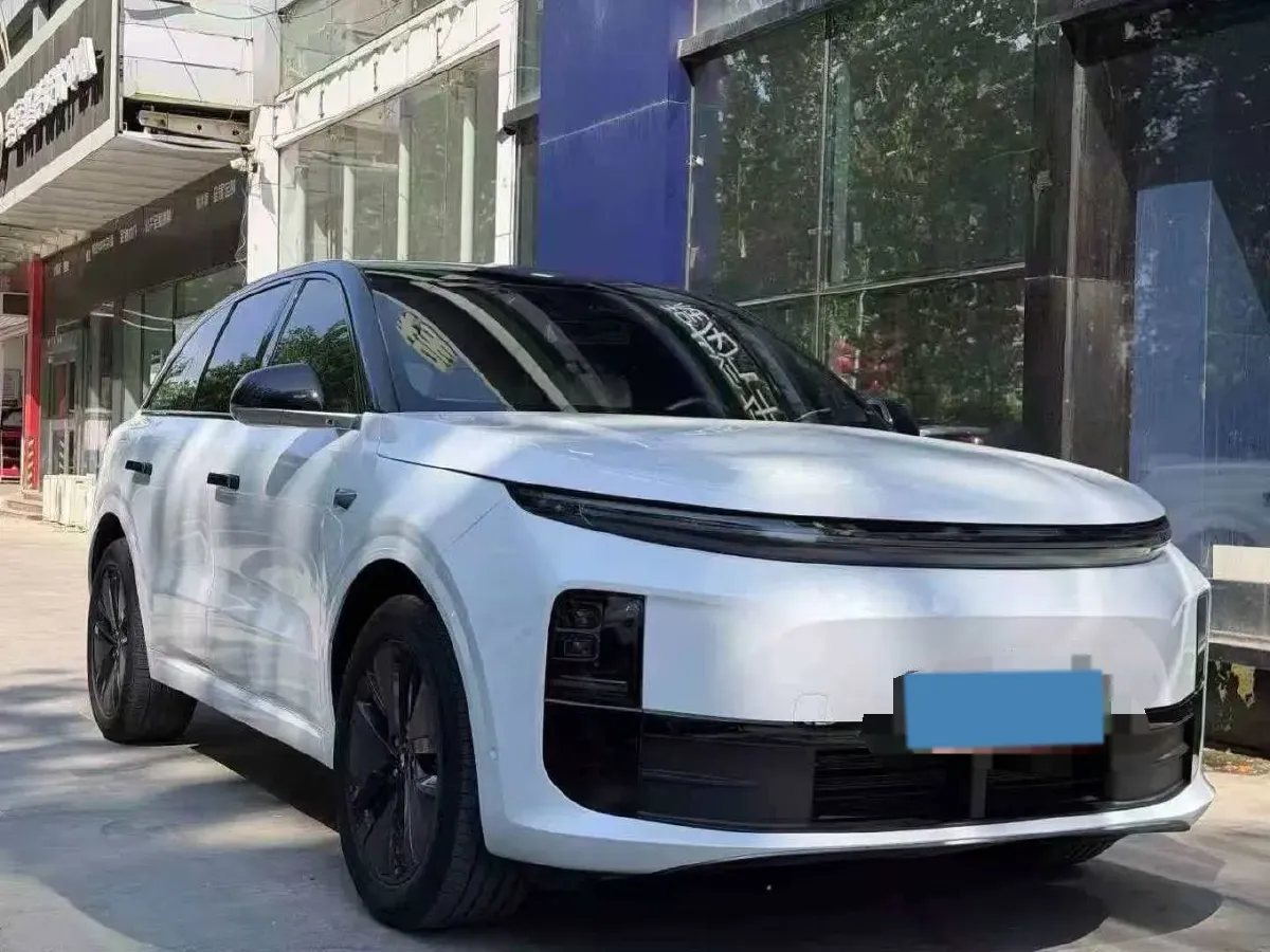 2024 Li L6 Range Extended 154HP L4 REEV 36.8KWH,autocango,china used car exporter,china ev exporter,chinese used car exporter,chinese used ev exporter