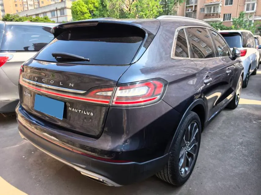2021 Lincoln Nautilus 2.0T 245HP L4 8AT,autocango,china used car exporter,china ev exporter,chinese used car exporter,chinese used ev exporter