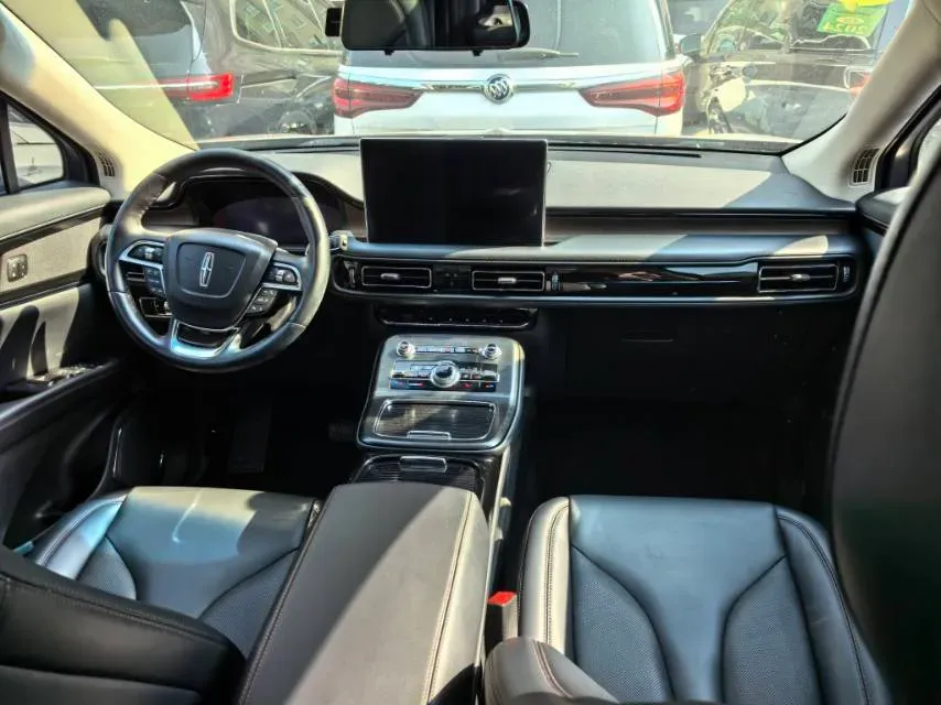 2021 Lincoln Nautilus 2.0T 245HP L4 8AT,autocango,china used car exporter,china ev exporter,chinese used car exporter,chinese used ev exporter