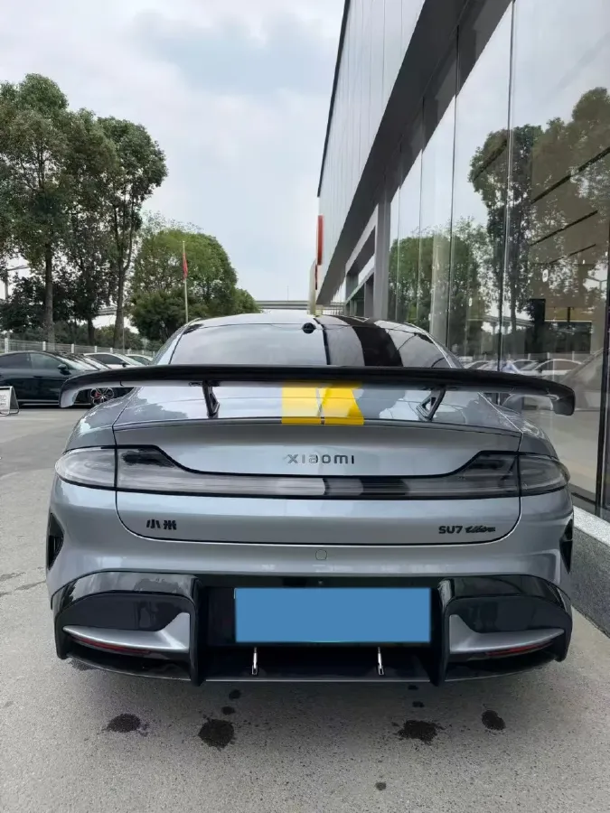 2025 MI SU7 Ultra BEV 93.7KWH,autocango,china used car exporter,china ev exporter,chinese used car exporter,chinese used ev exporter
