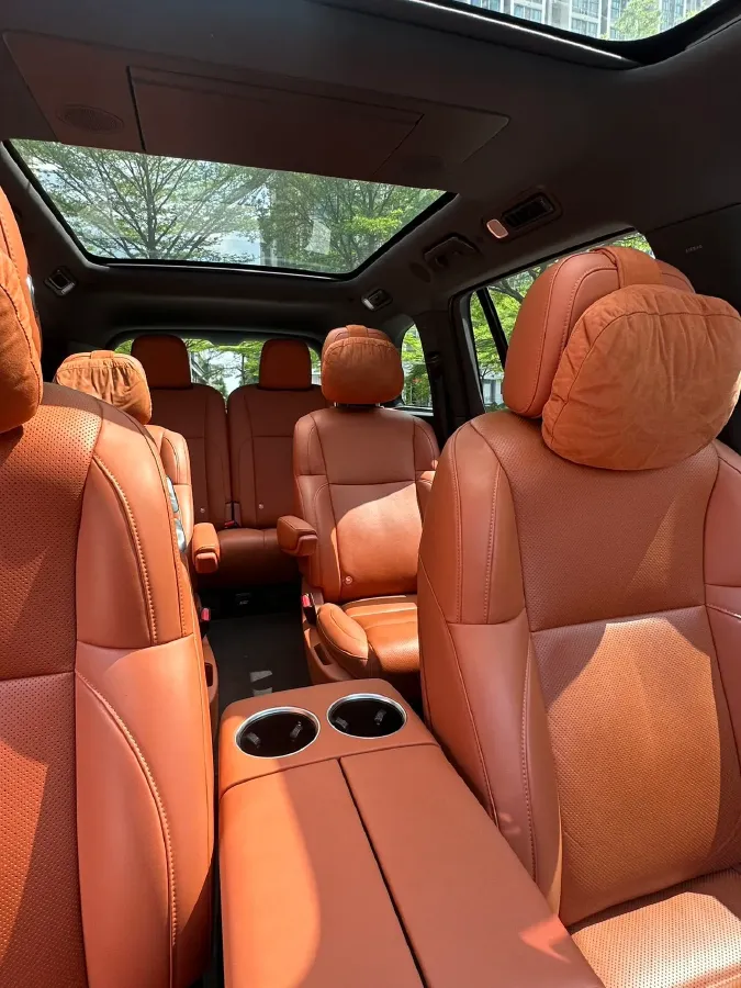 2022 Li L9 Range Extended 154HP REEV 42.6KWH,autocango,china used car exporter,china ev exporter,chinese used car exporter,chinese used ev exporter