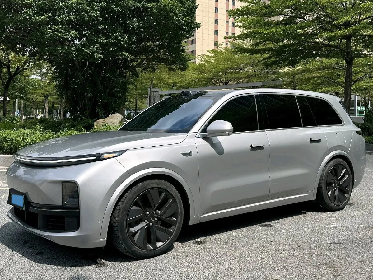 2022 Li L9 Range Extended 154HP REEV 42.6KWH,autocango,china used car exporter,china ev exporter,chinese used car exporter,chinese used ev exporter