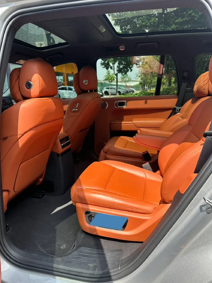 2022 Li L9 Range Extended 154HP REEV 42.6KWH,autocango,china used car exporter,china ev exporter,chinese used car exporter,chinese used ev exporter