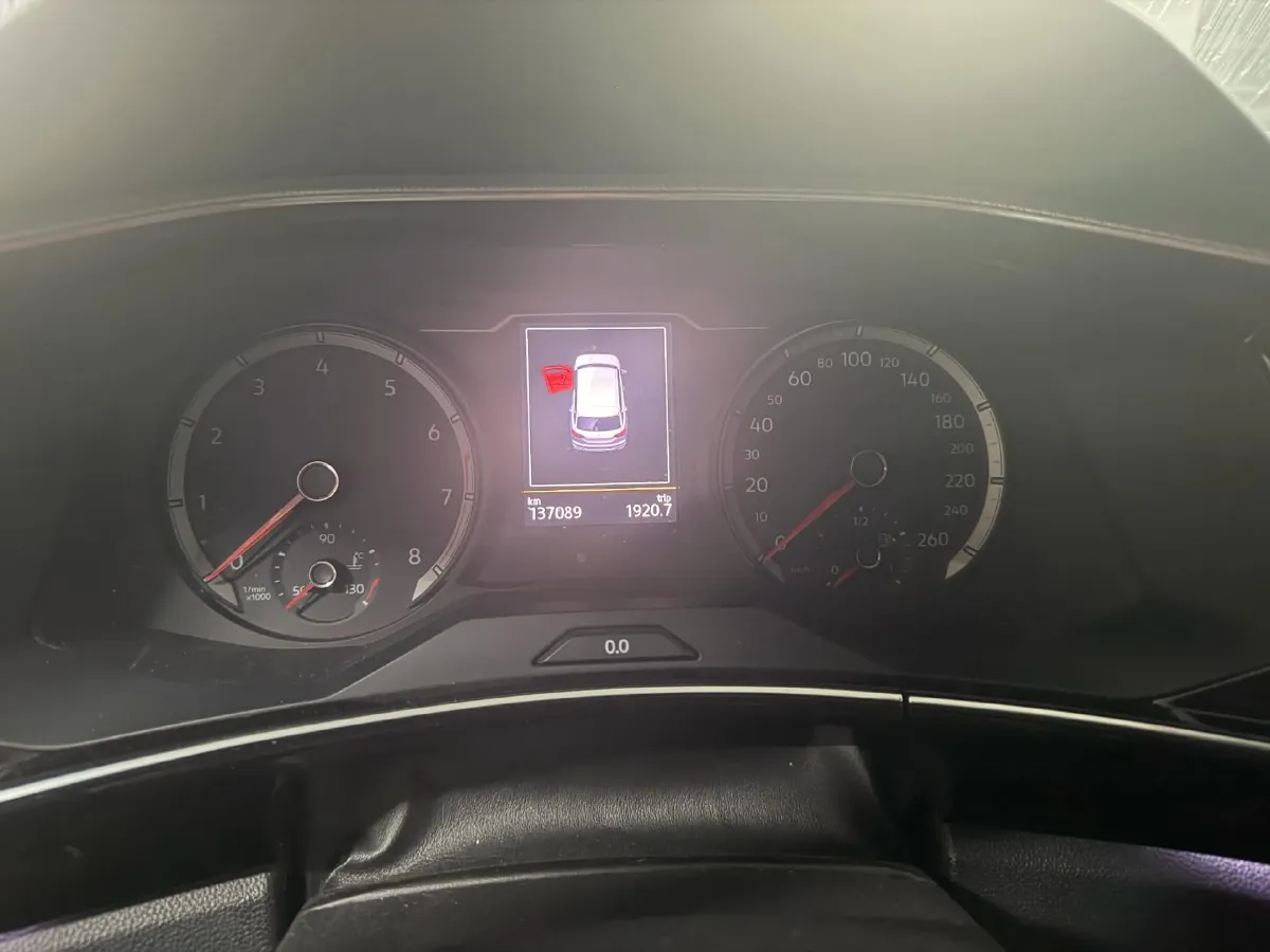 2019 Jeep Cherokee 2.0T 234HP L4 9AT,autocango,china used car exporter,china ev exporter,chinese used car exporter,chinese used ev exporter