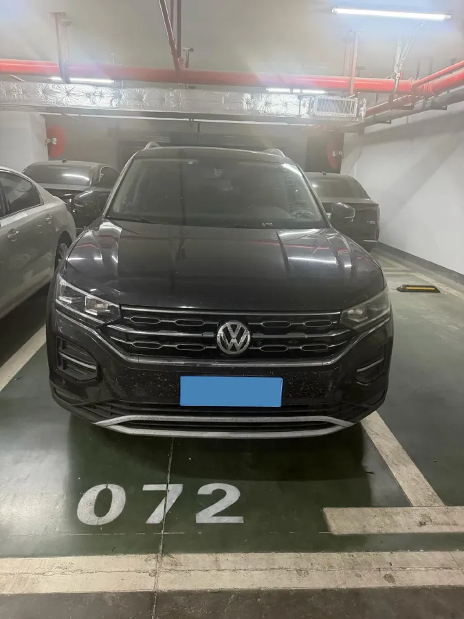 2019 Jeep Cherokee 2.0T 234HP L4 9AT,autocango,china used car exporter,china ev exporter,chinese used car exporter,chinese used ev exporter