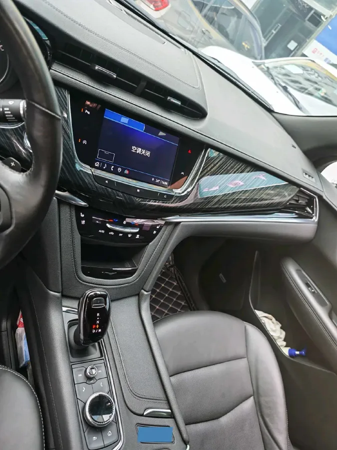 2021 Cadillac XT6 2.0T 237HP L4 9AT,autocango,china used car exporter,china ev exporter,chinese used car exporter,chinese used ev exporter