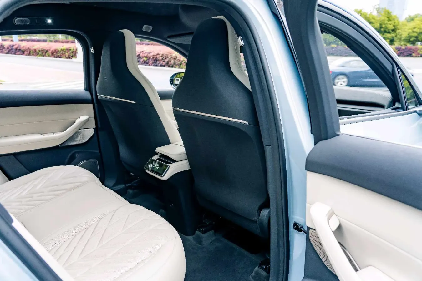 2025 NIO EC6 BEV,autocango,china used car exporter,china ev exporter,chinese used car exporter,chinese used ev exporter